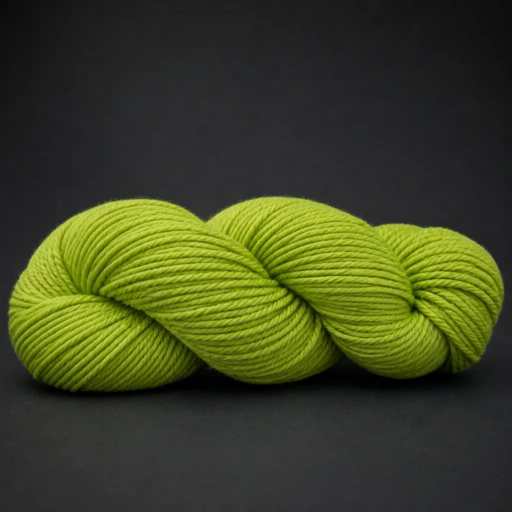 Lana semigruesa 100 g